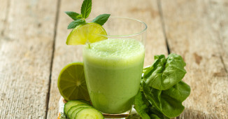 Napravite zeleni smoothie za potpuni oporavak od praznika