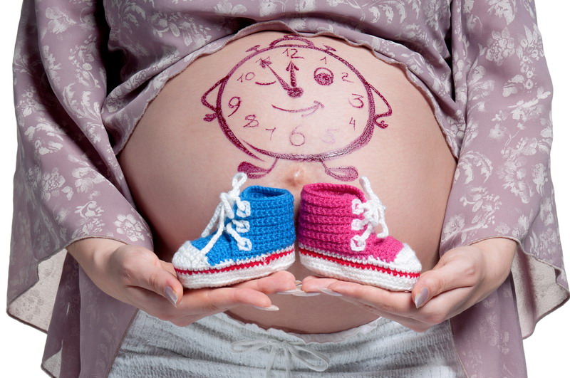 trudnoca stomak i sat