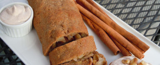 Rolat od jabuka i oraha