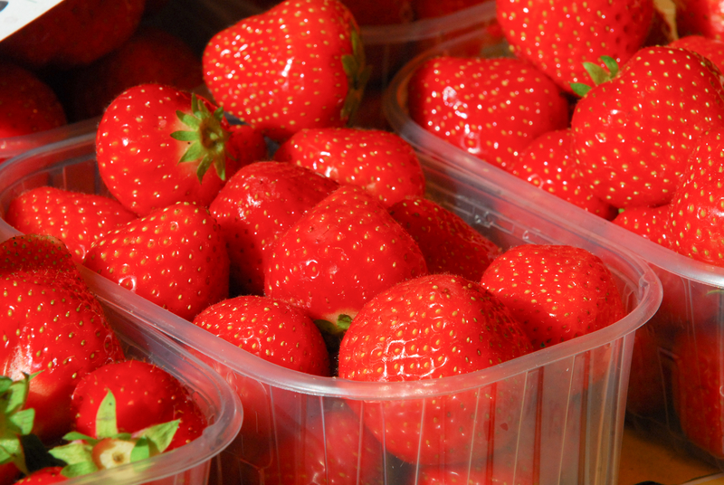http://www.dreamstime.com/stock-images-market-strawberies-fresh-stawberies-outdoor-venice-image43304524