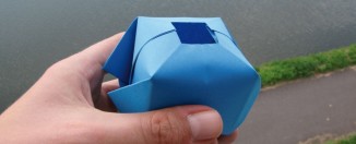 Napravite vodenu od bombu od papira