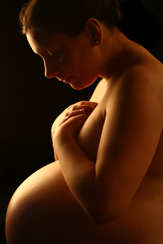 trudnica fotografija senka