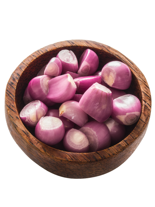http://www.dreamstime.com/stock-photos-peeled-shallots-image26104413